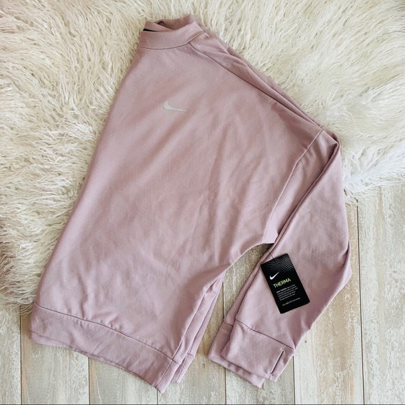 NWT Nike Women’s Sportswear - Picture 4 of 7